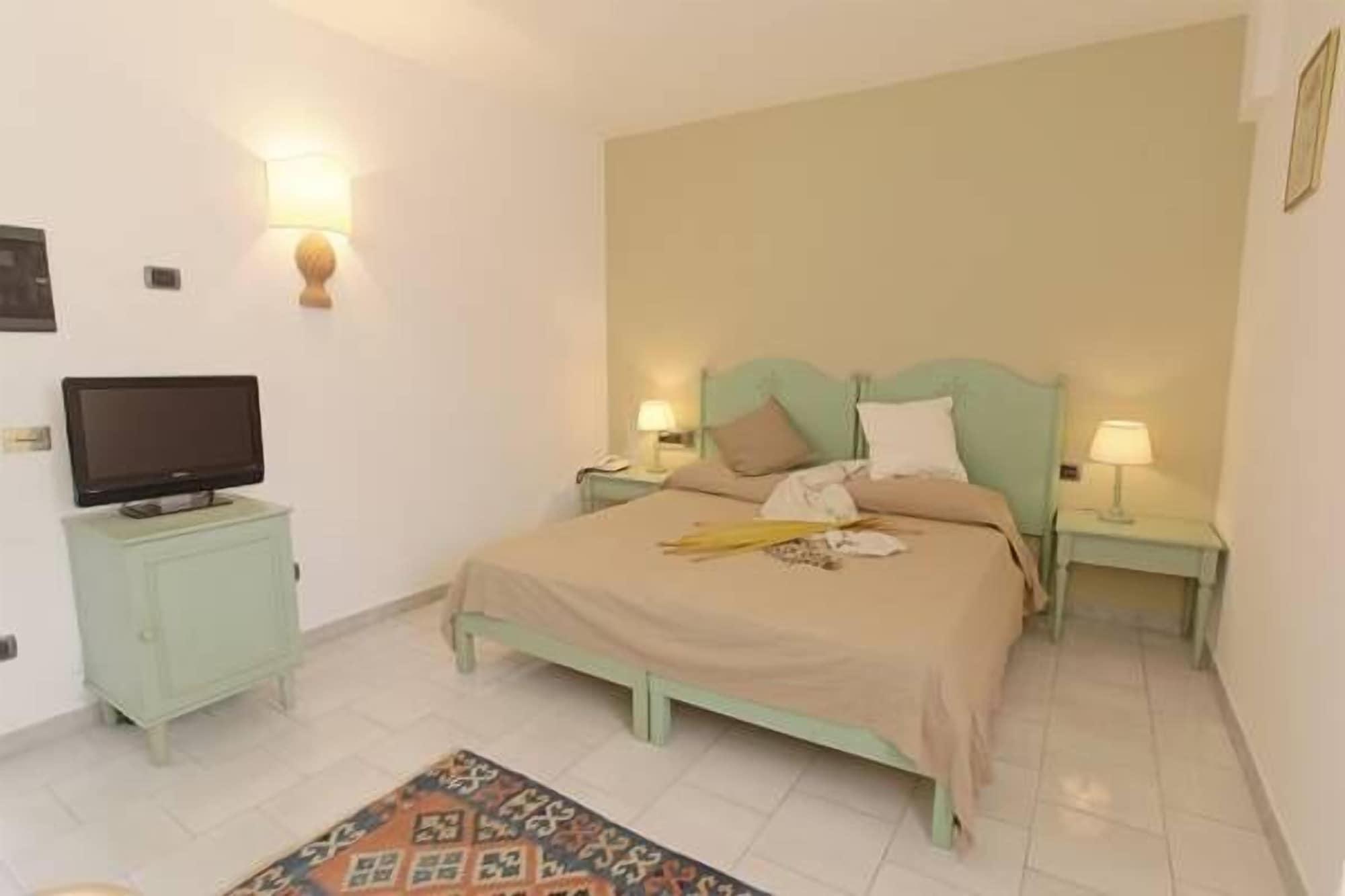 Hotel Puntamajata 레알몬테 외부 사진