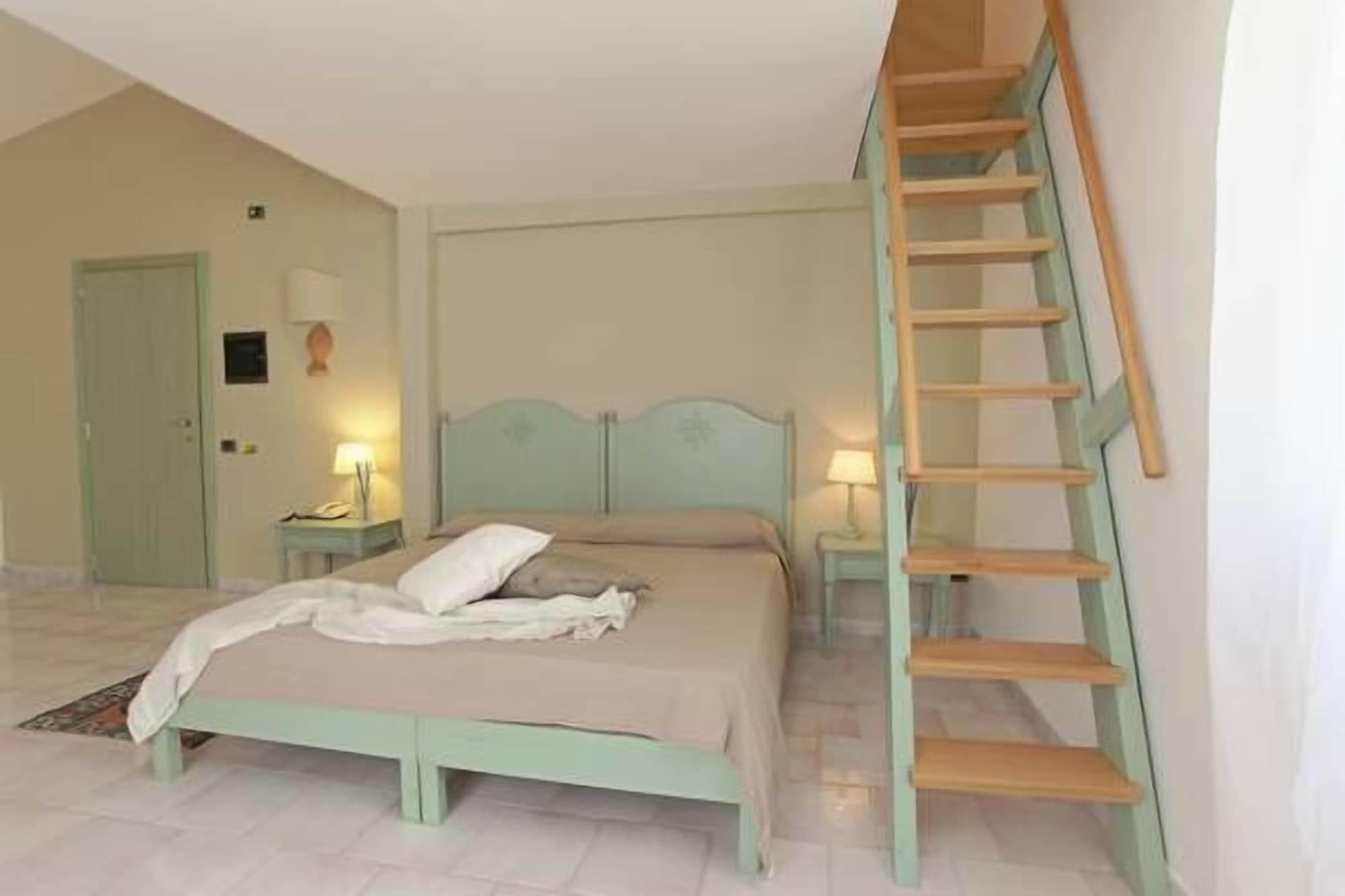 Hotel Puntamajata 레알몬테 외부 사진