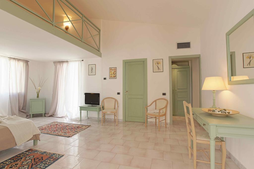 Hotel Puntamajata 레알몬테 객실 사진